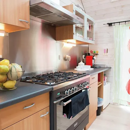 Beautiful In Belgium With Jacuzzi