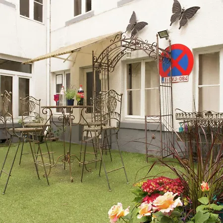 Beautiful In Belgium With Jacuzzi 아파트 *