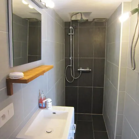 Beautiful In Belgium With Jacuzzi 아파트 *